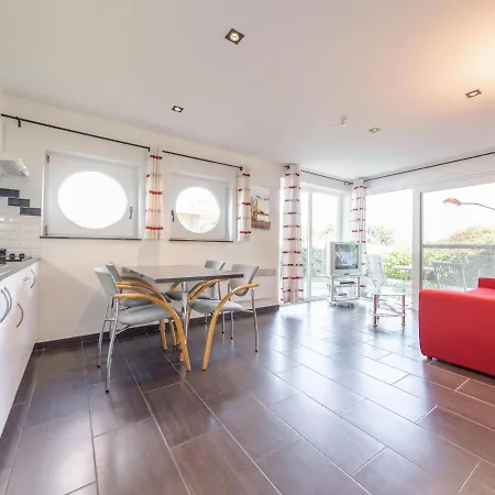 Blutsyde Promenade-17 By Interhome Appartement Mispelburg